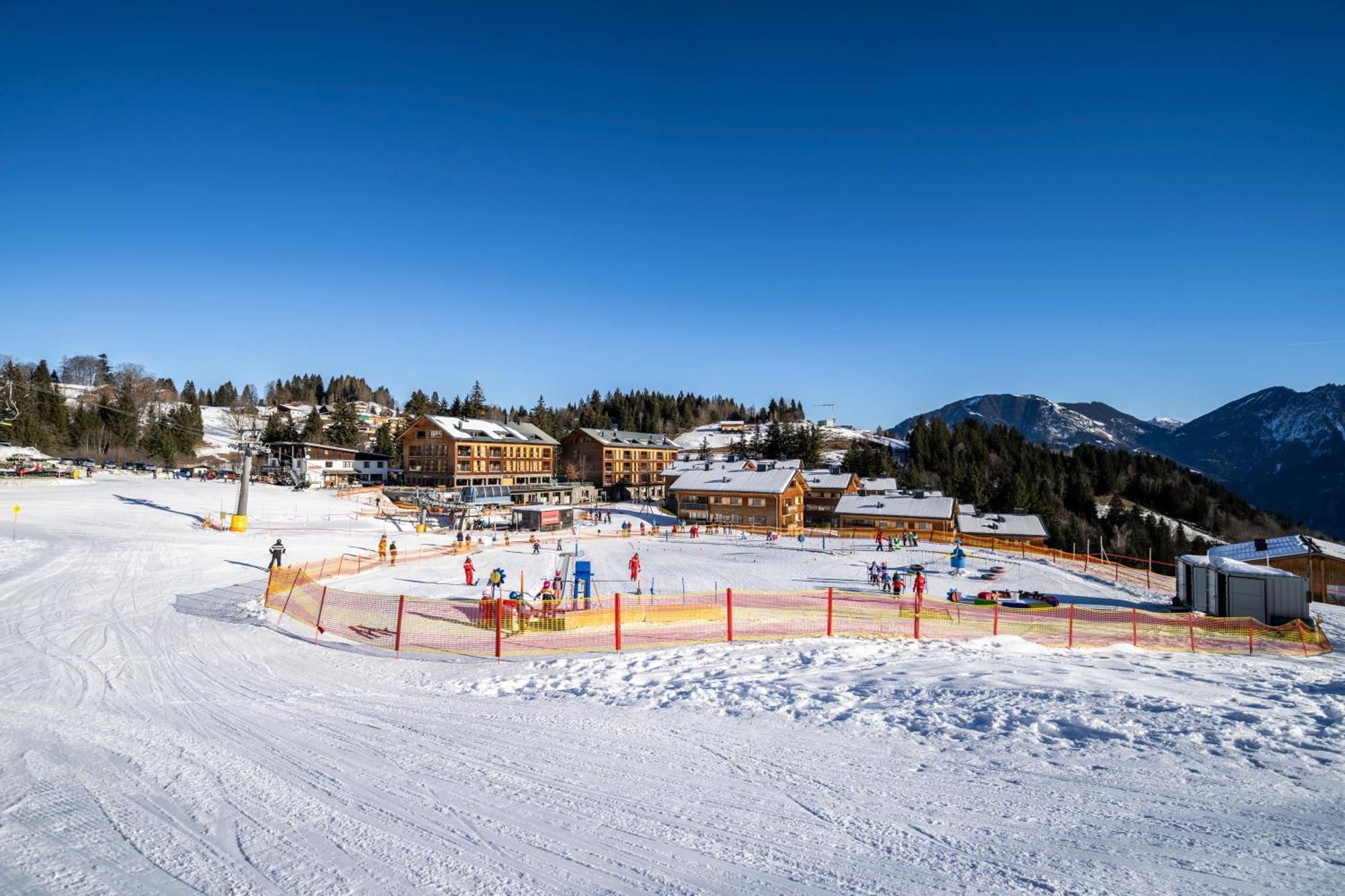 Landal Chalet Matin Bürserberg Buitenkant foto
